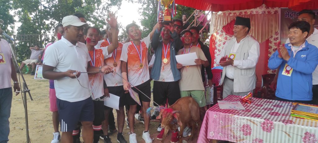 मकवानपुरगढी गाउँपालिका स्तरिय भेट्रान्स कप फुटसलको उपाधी खेलकुद बिकास समिति मकवानपुरगढी–२ लाई